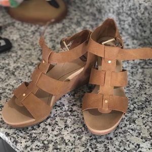Dr. Scholl’s Leather Wedges